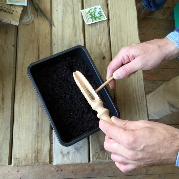 Semoir Compte-graines  Semoir Compte-graines