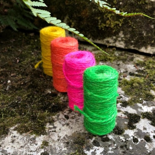 4 Mini Ficelles de Jute Couleurs Fluo 4 Mini Ficelles de Jute Couleurs Fluo