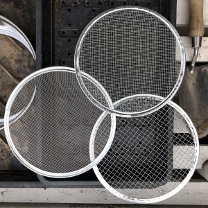 Tamis de Jardin 3 Grilles 2