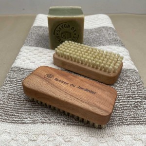 Brosse à ongles, poils extra durs 2