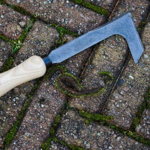 Couteau à désherber les pavés et les dalles DeWit 2