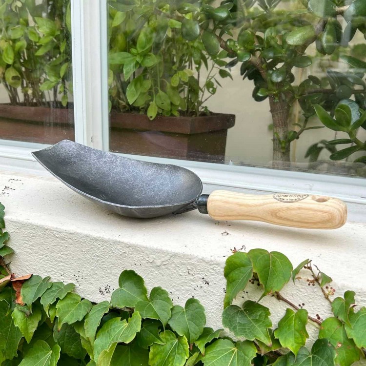 Pelle à Terreau et à Compost Pelle à Terreau et à Compost