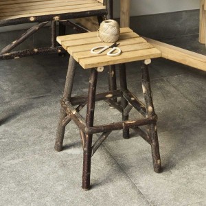 Tabouret en Châtaignier...