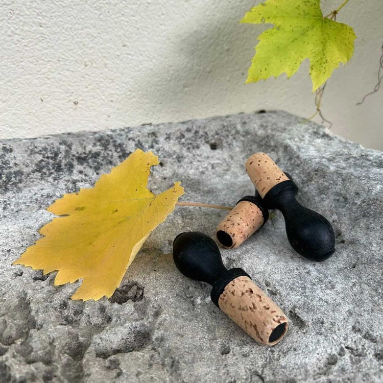 Bouchon de bouteille de vin en chêne noir et liège