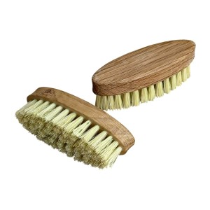 brosse à ongle ovale du jardinier, chêne et fibres naturels