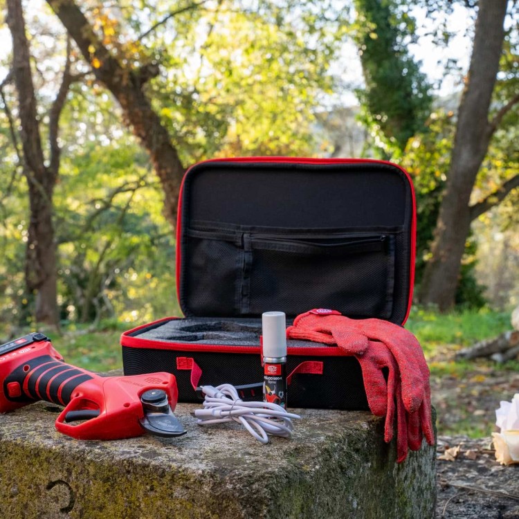 Sécateur électrique Felco 2e avec lame Black F-Tech et écran digital, coffret et accessoires